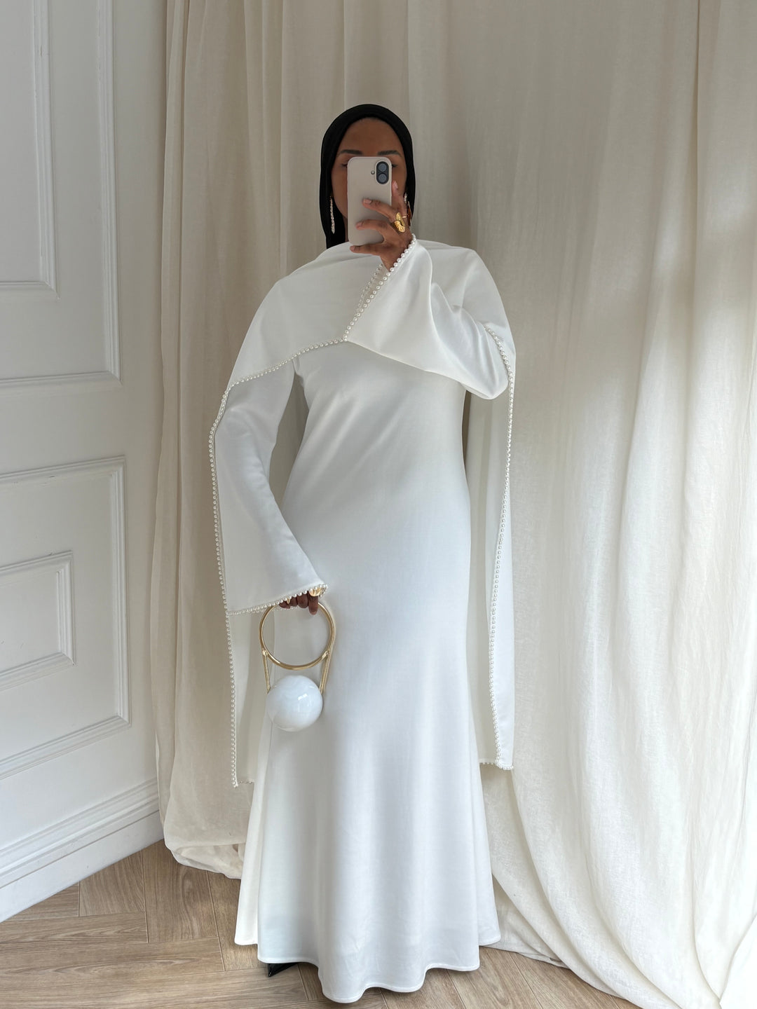 ROBE CAPSULE PERLE( qualité PREMIUM) BLANCHE
