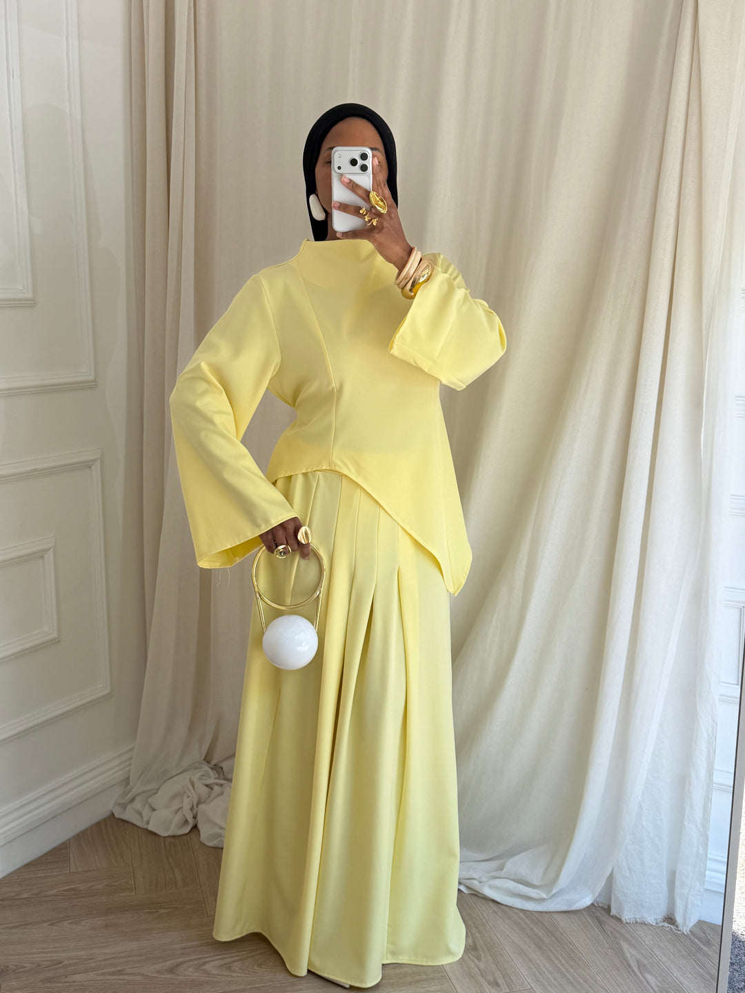 ENSEMBLE ASYMETRIE JUPE JAUNE FONCÉ
