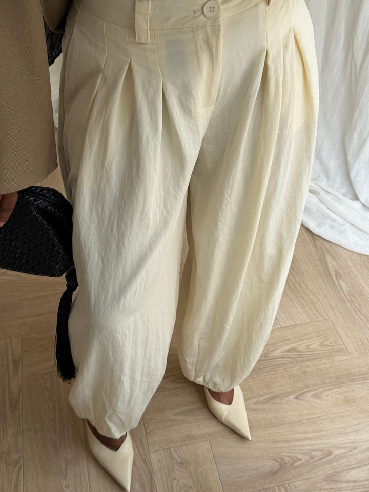 PANTALON BALLON PREMIUM CRÈME