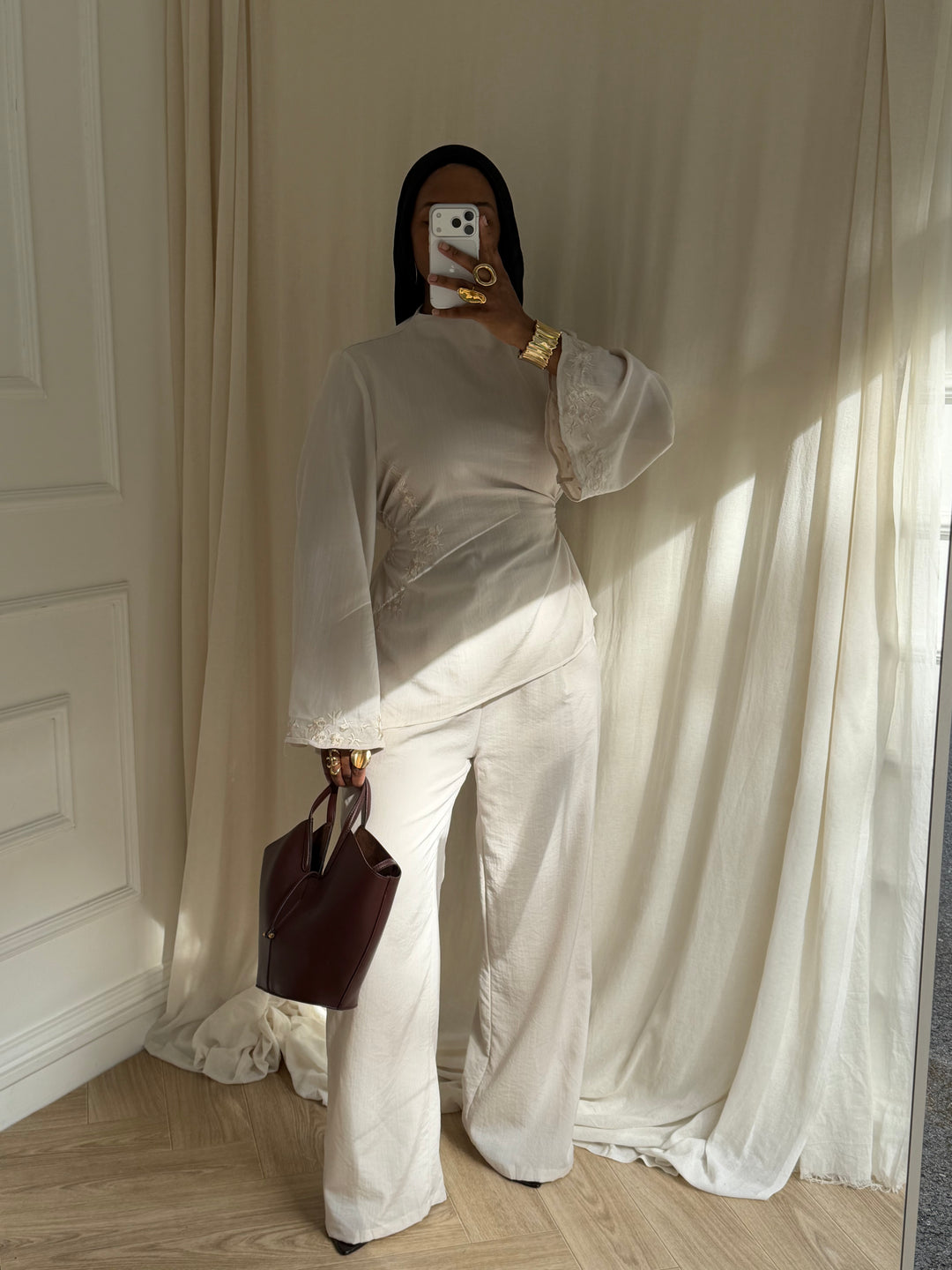 ENSEMBLE BRODERIE BEIGE