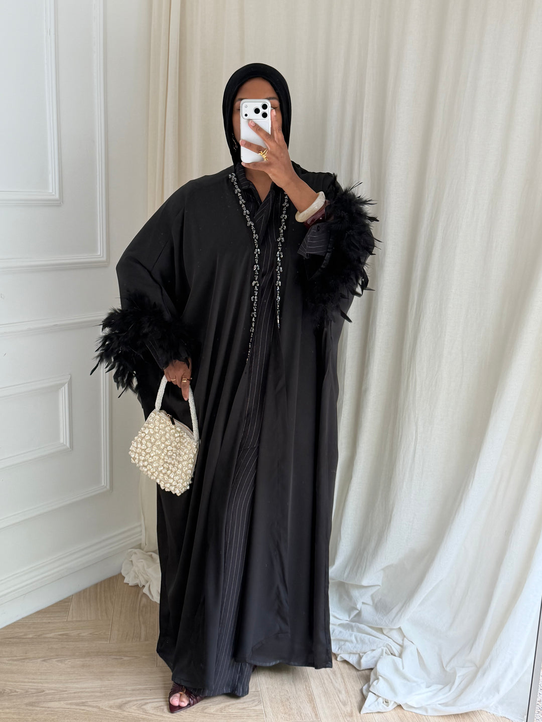 KIMONO STRASS ET PLUME NOIR
