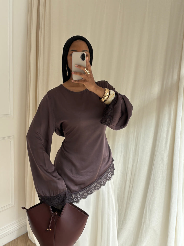 BLOUSE ASYMÉTRIQUE  DENTELLE TAUPE FONCÉ