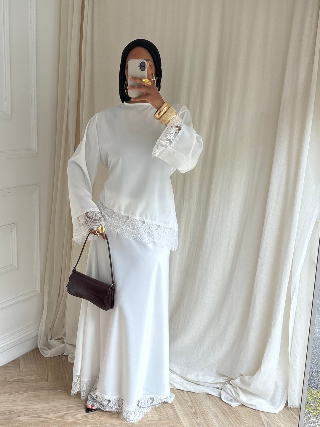 SET SATIN ET DENTELLE BLANC