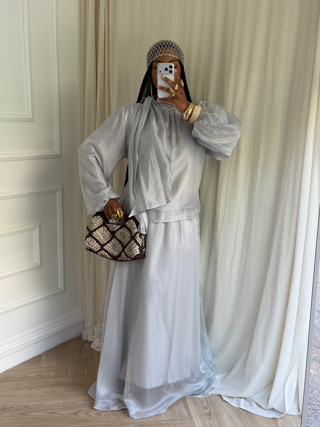 ENSEMBLE BLOUSE ET JUPE ORGANZA BLEU GRIS