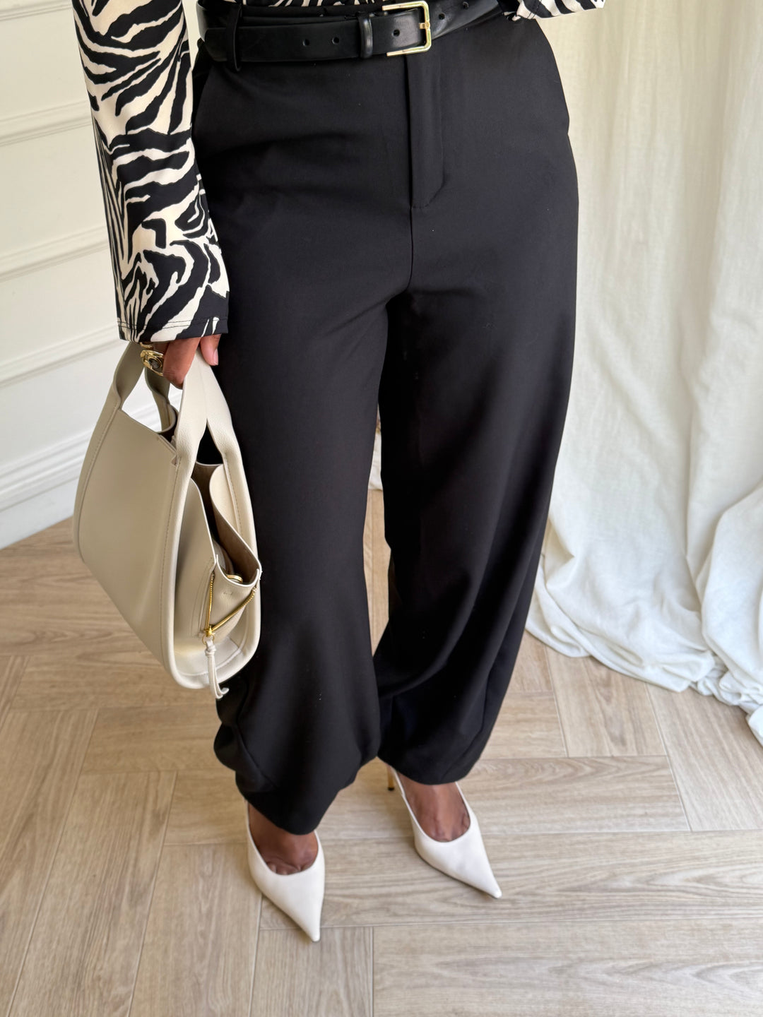 PANTALON LARA NOIR