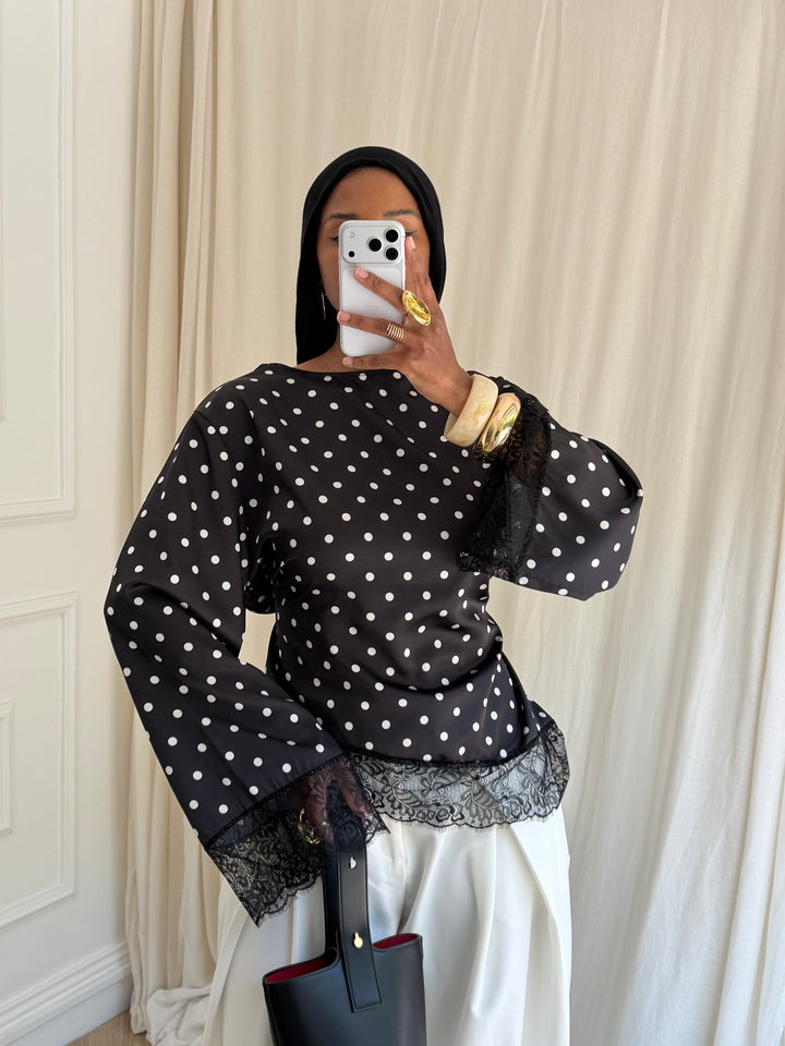 BLOUSE COURTE À POIS NOIRE