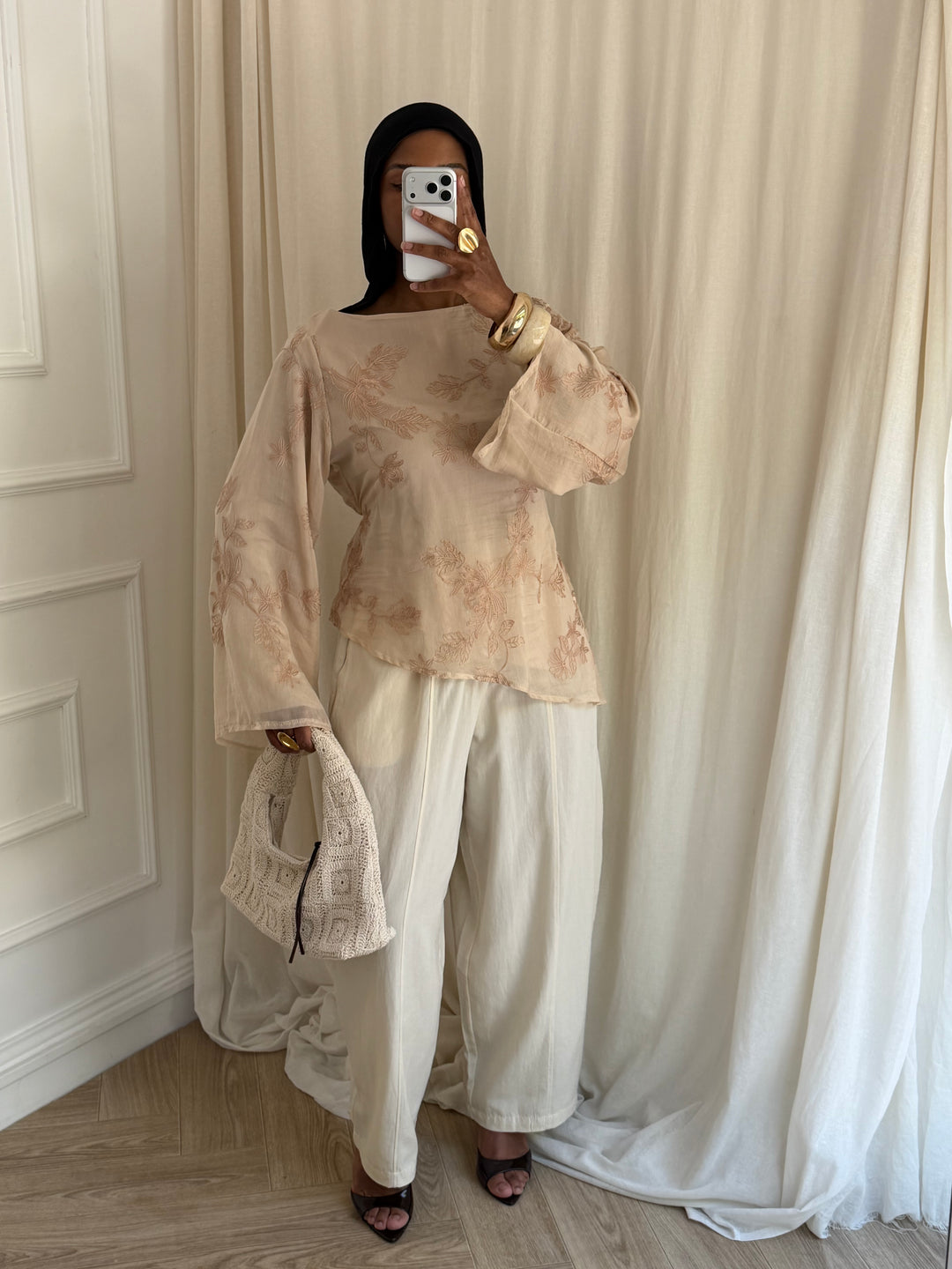 BLOUSE BRODERIE BEIGE