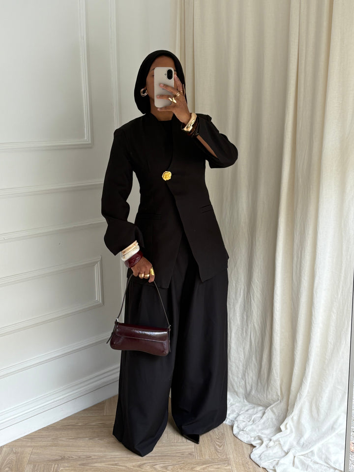 BLAZER CINTRÉ BOUTON OR NOIR