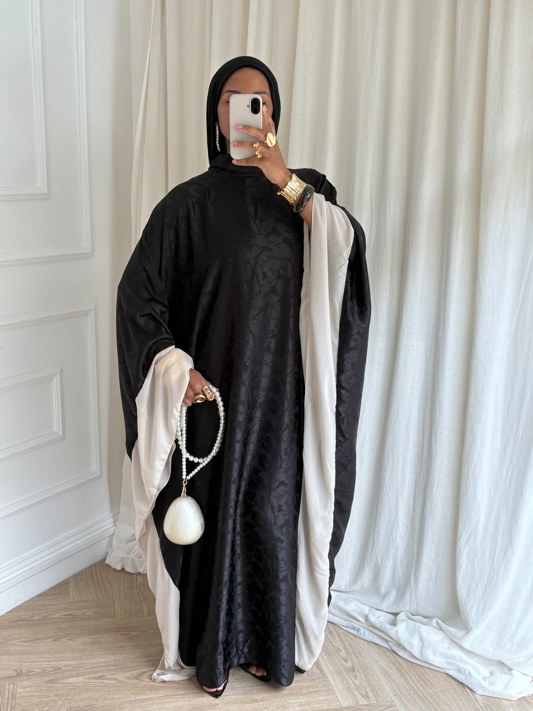 ABAYA SATIN ORIENT NOIRE