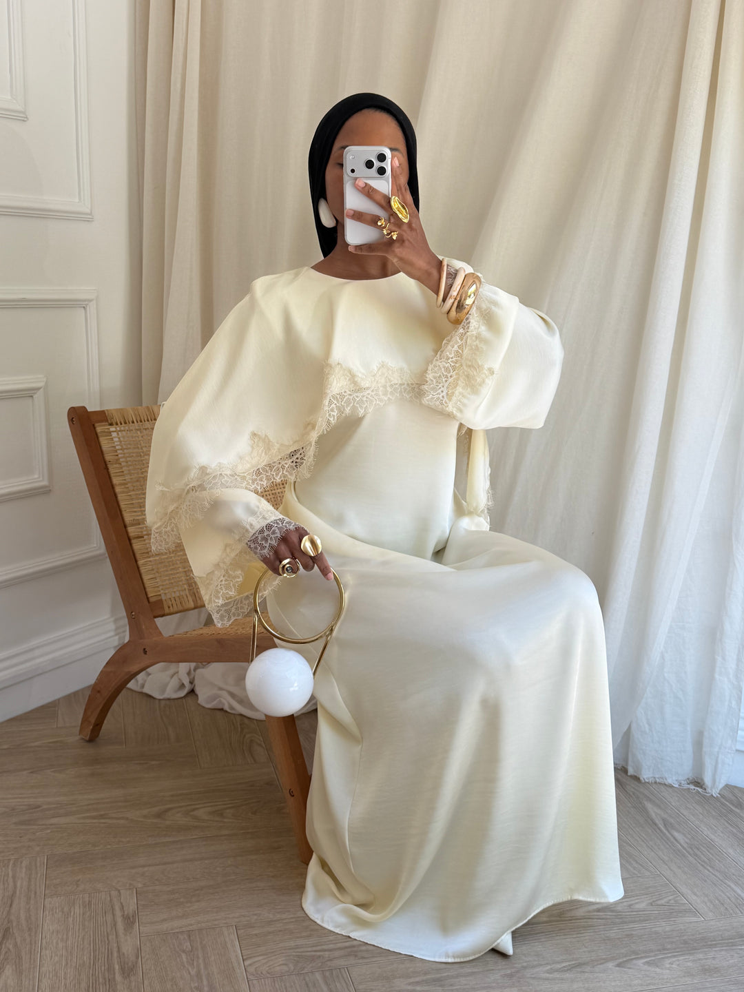 ROBE DENTELLA CRÈME