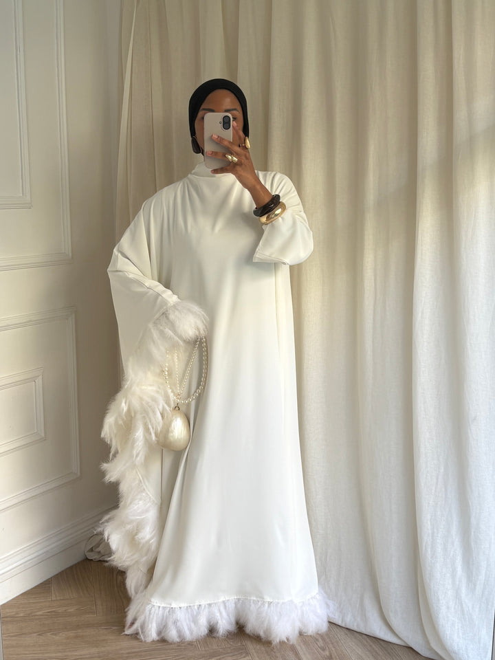 ROBE CAPSULE PLUME BLANCHE ( qualité luxe)