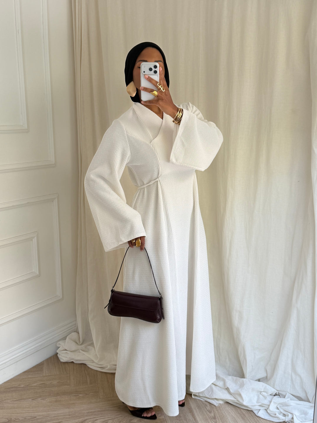 ROBE EN MAILLE BLANCHE