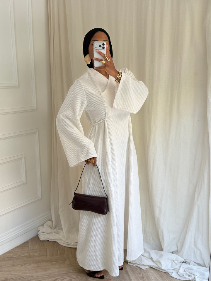 ROBE EN MAILLE BLANCHE