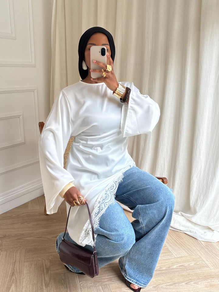 BLOUSE LONGUE SATINÉE DENTELLE BLANCHE