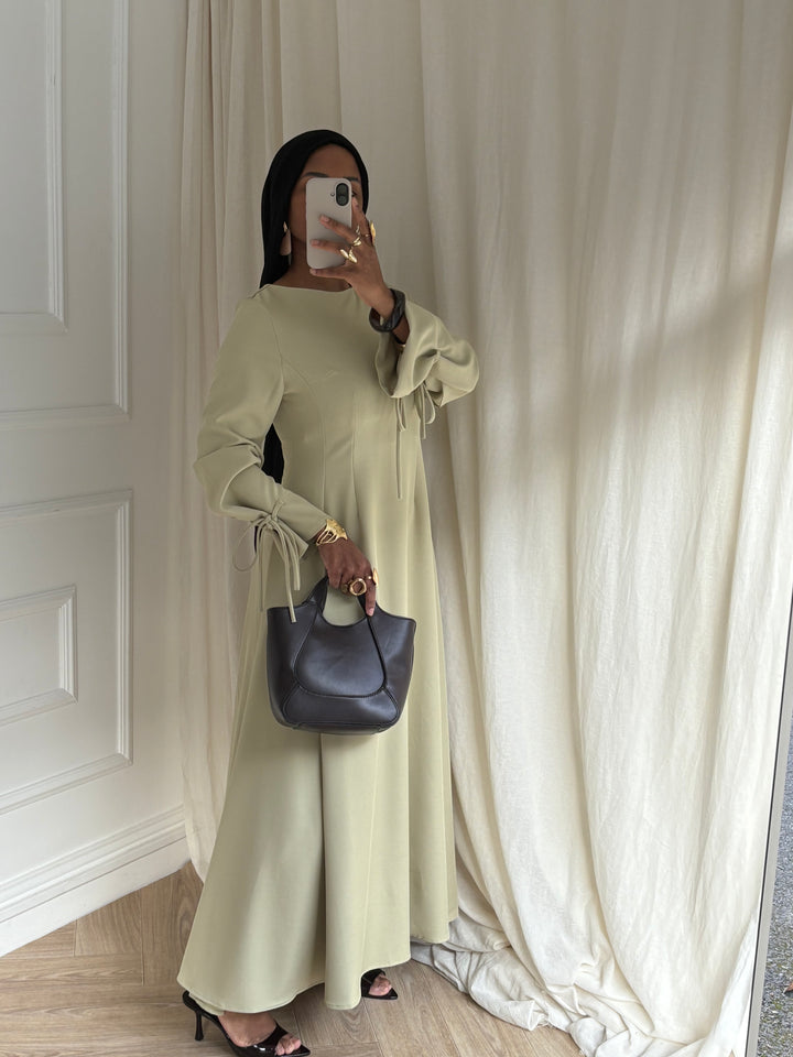 ROBE ÉLÉGANCIA VERT AMANDE