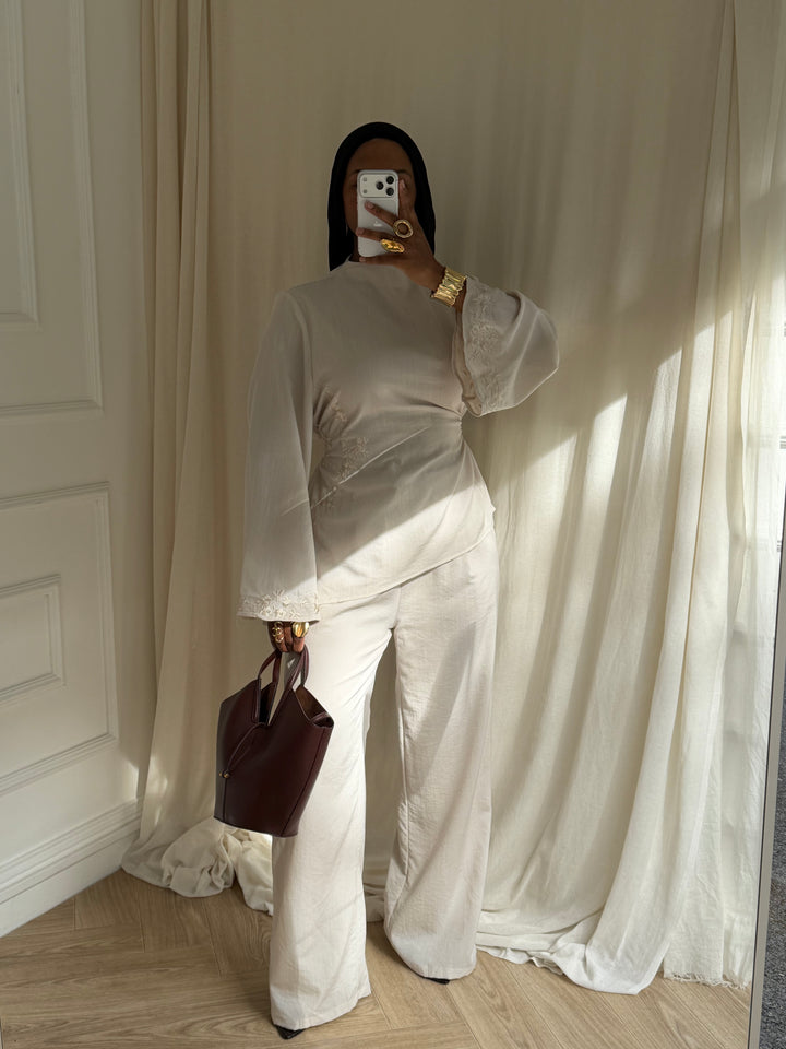ENSEMBLE BRODERIE BEIGE
