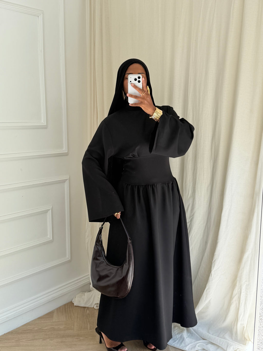ROBE CINTRÉ JOHA NOIRE