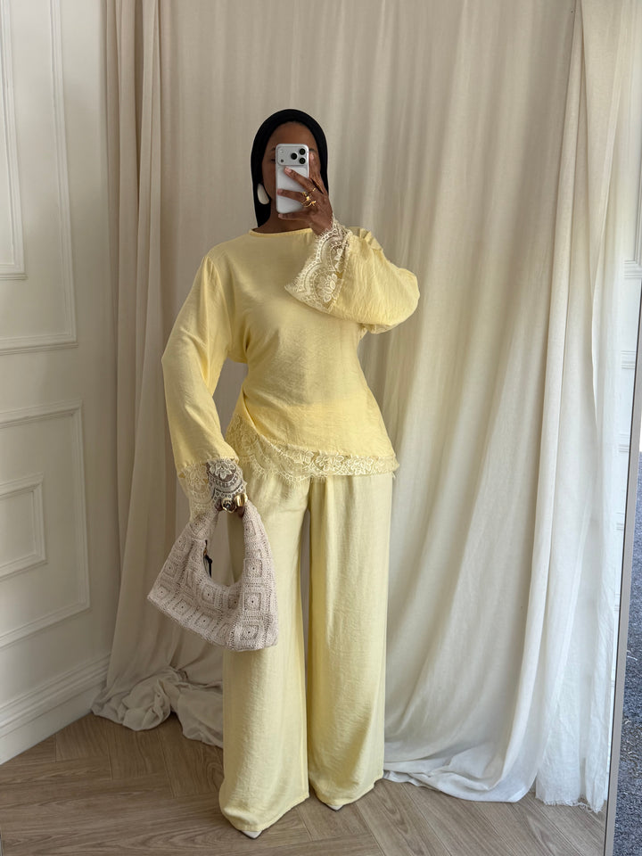 ENSEMBLE PANTALON DENTELLE JAUNE