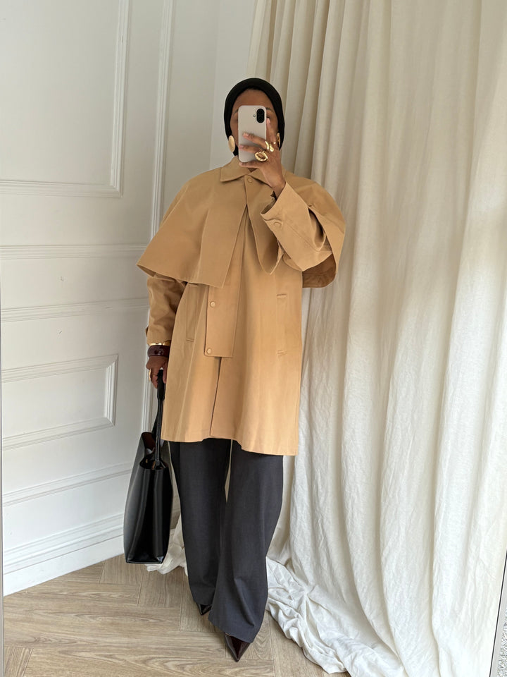 VESTE OVERSIZE A CAPE AMOVIBLE CAMEL