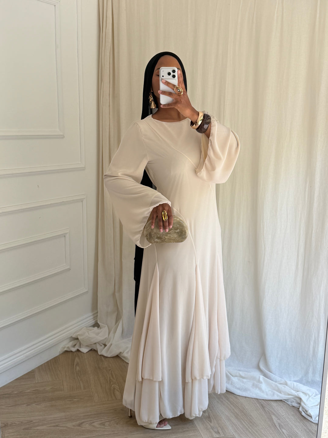 ROBE RINYA
