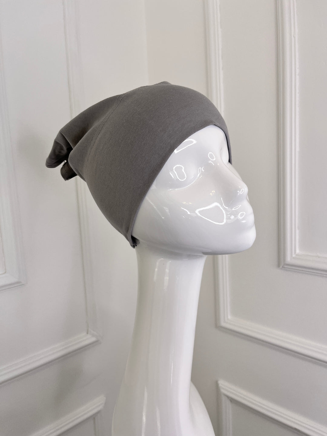 BONNET TUBE GRIS CLAIR